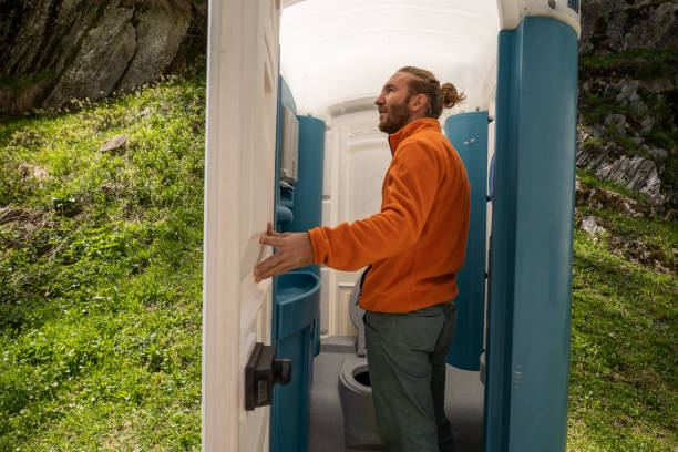 Best Portable restroom trailer rental  in Hutto, TX